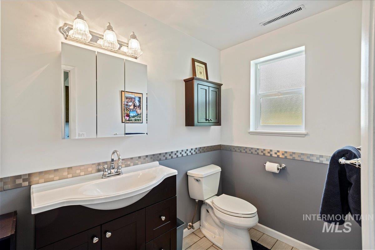 10210 W Hackamore Dr Property Photo 13