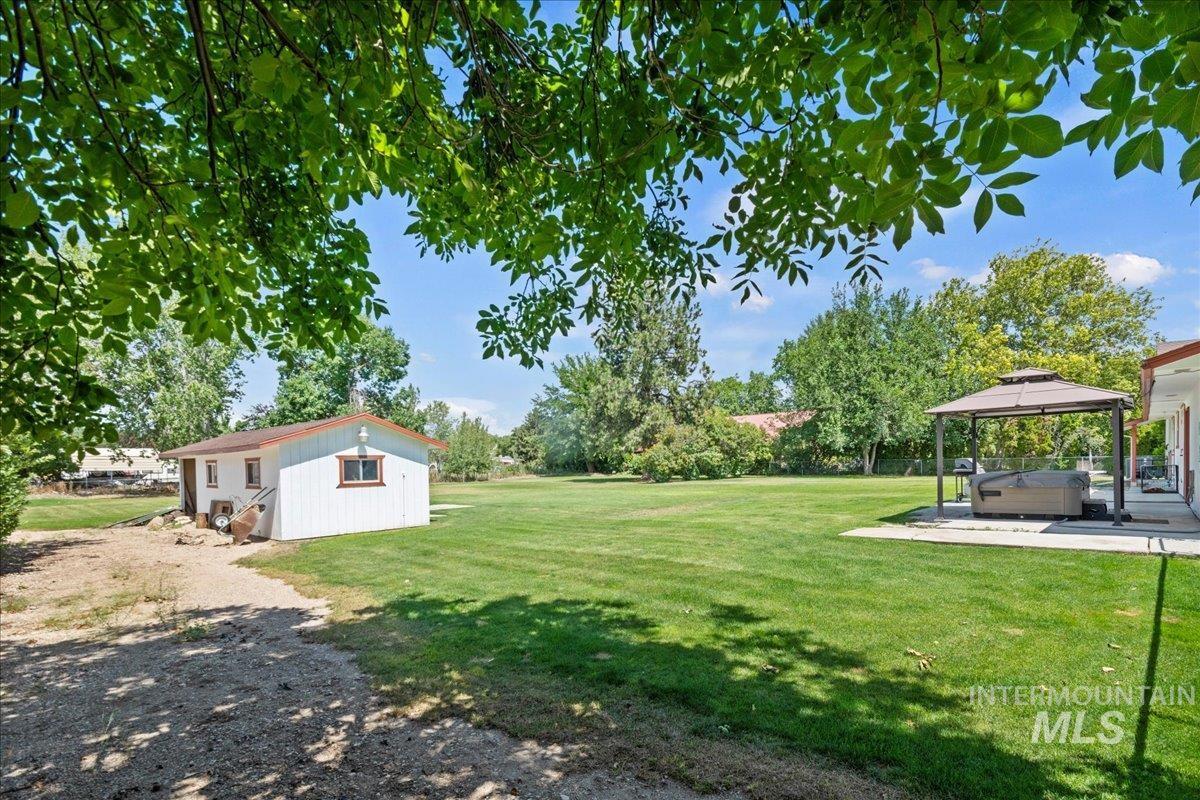 10210 W Hackamore Dr Property Photo 28