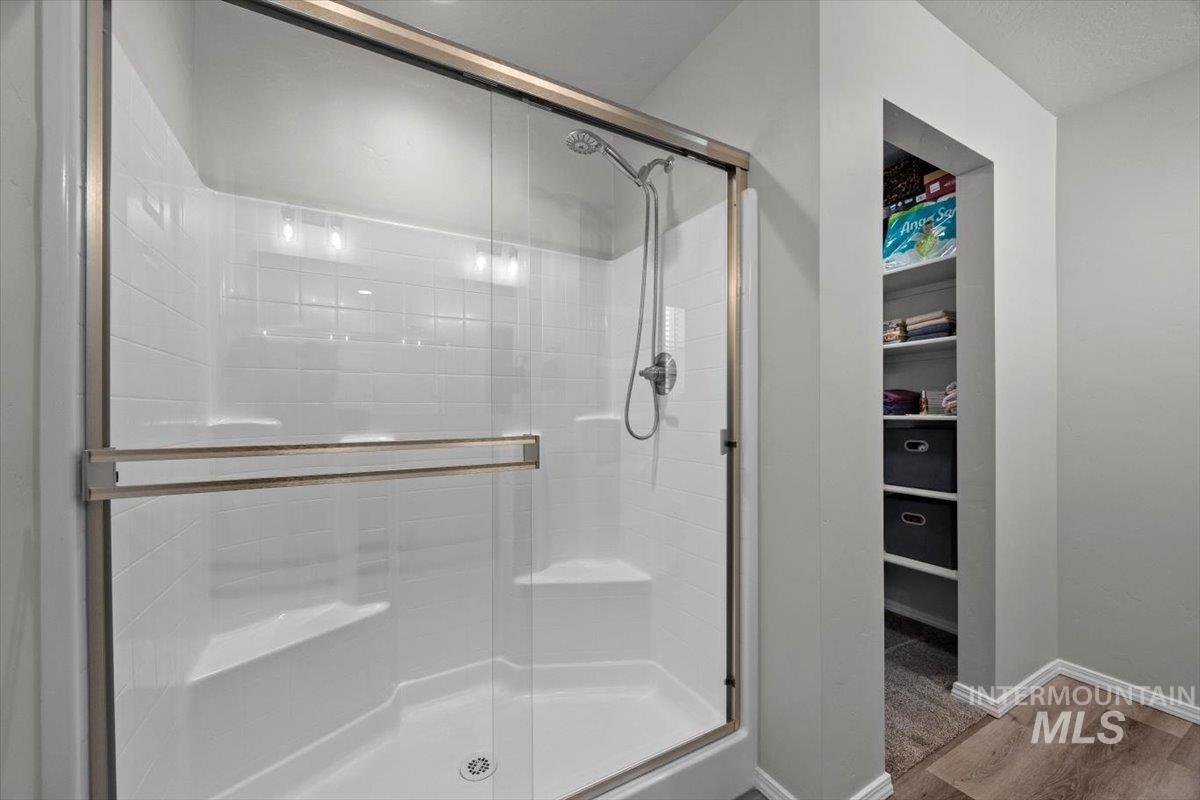 4914 Endicott Dr Property Photo 18