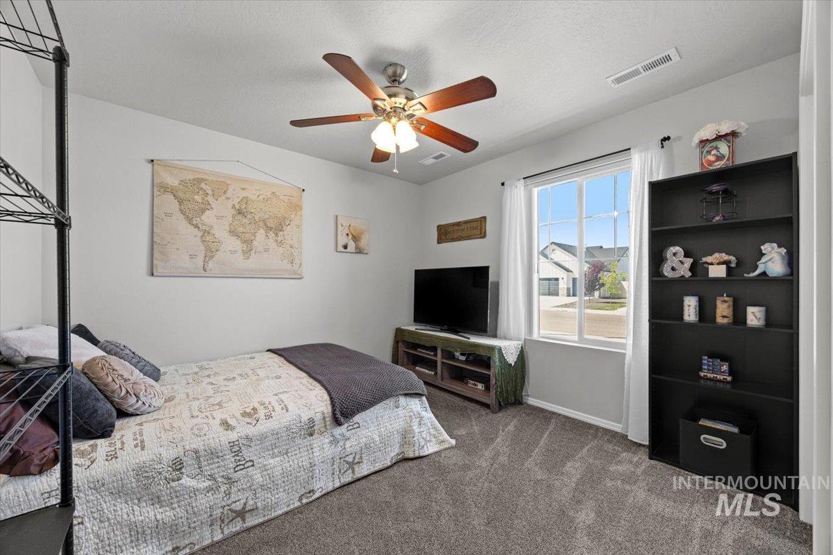 4914 Endicott Dr Property Photo 19