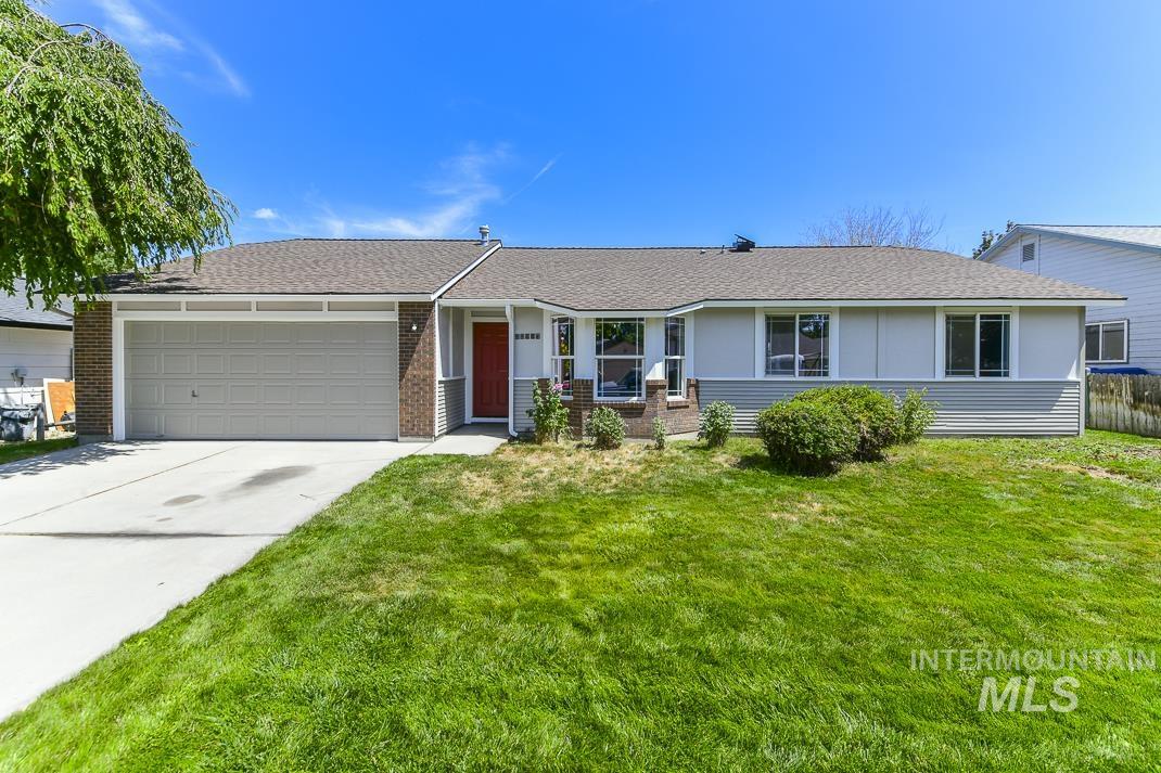 4422 S Carbine Property Photo 1