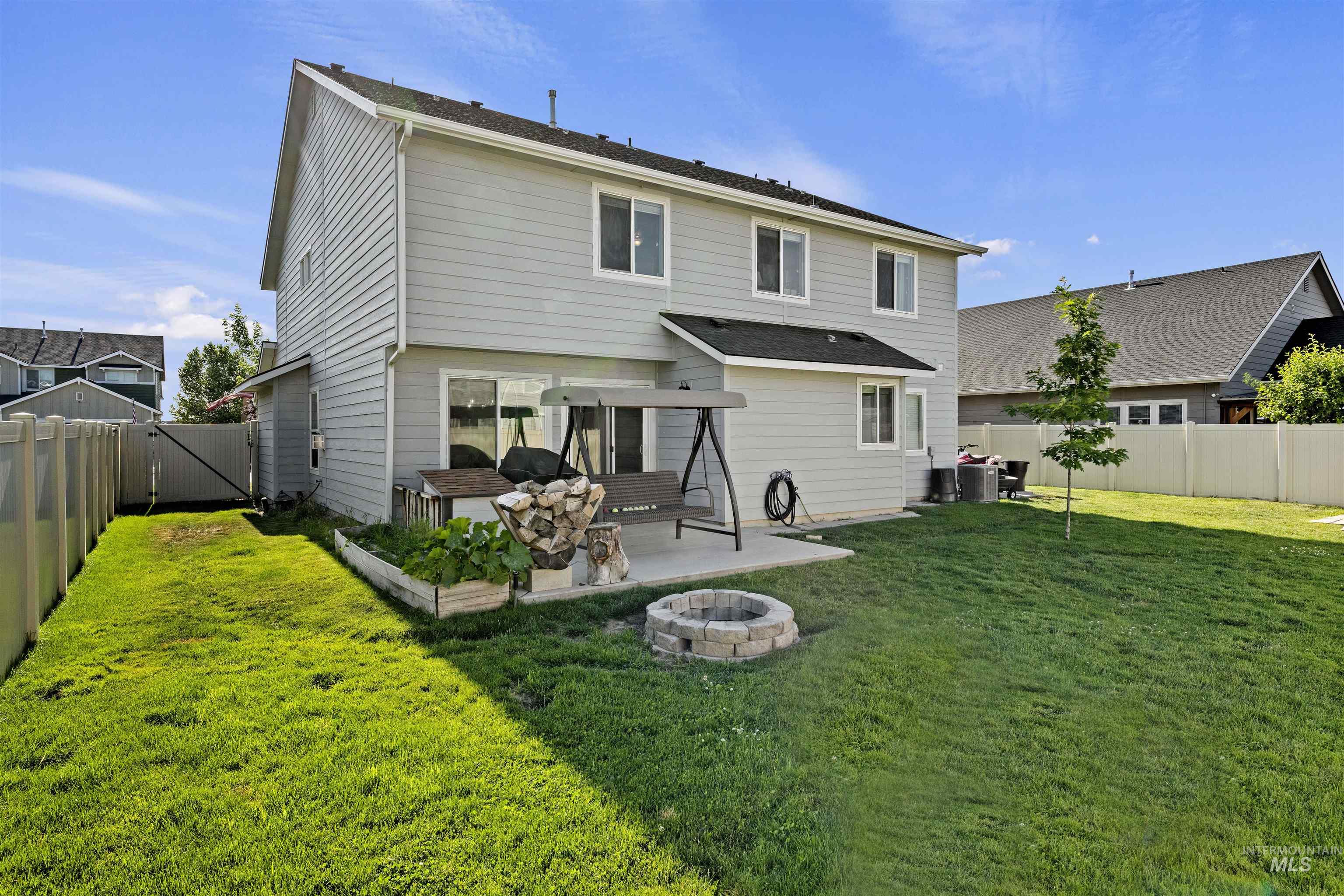 842 N Center Way Property Photo 25