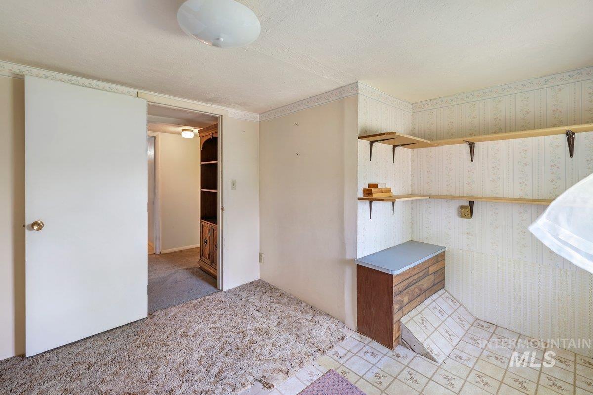 1202 Burley Ave. Property Photo 23