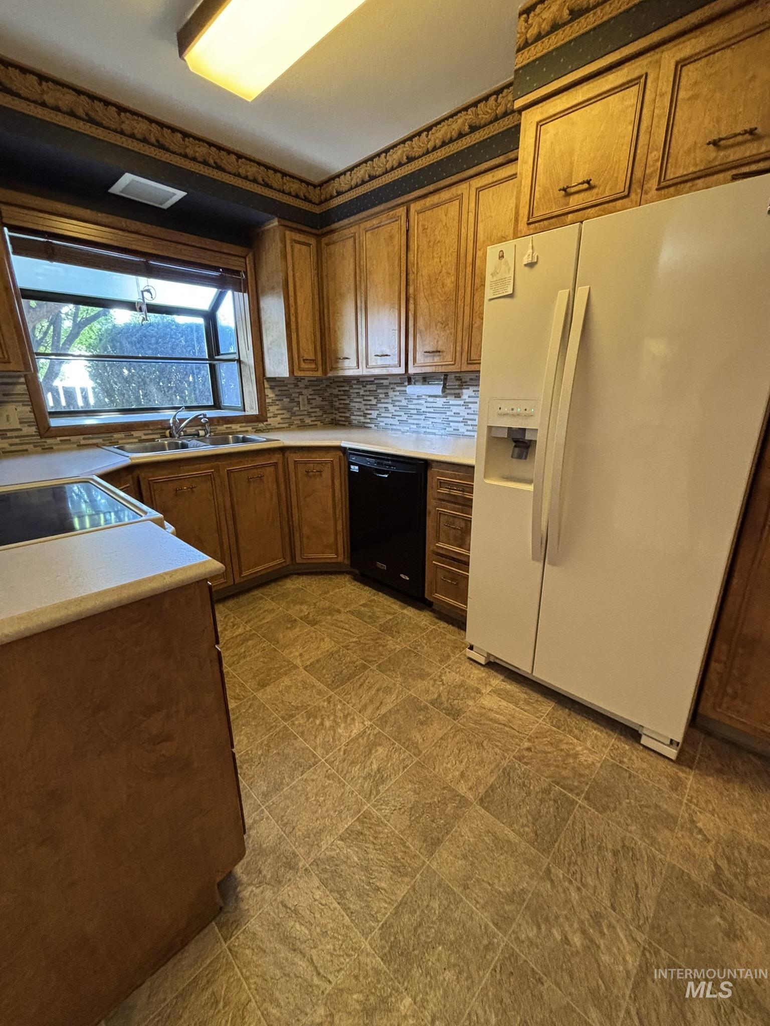 2140 Daven Place Property Photo 11
