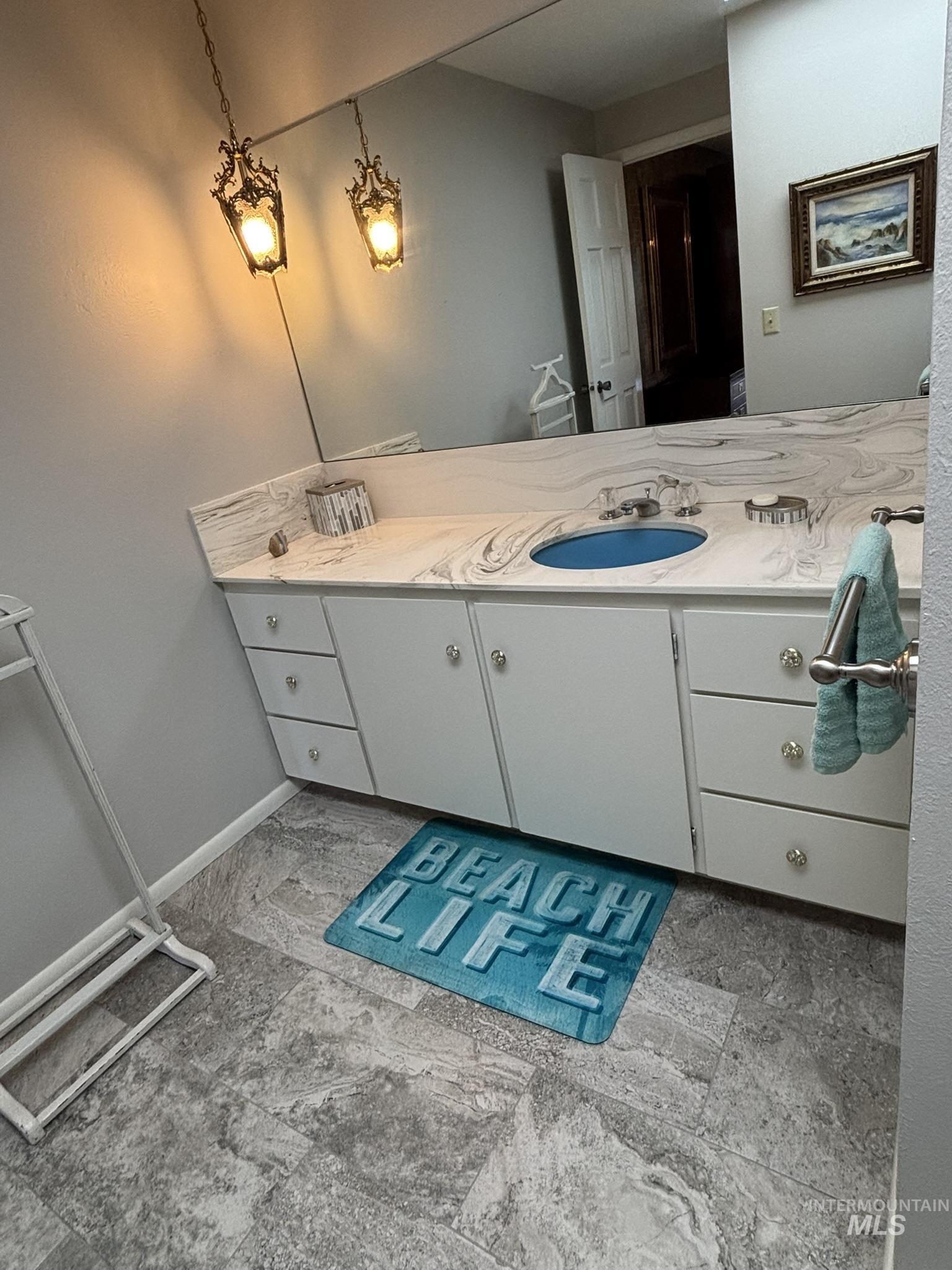 2140 Daven Place Property Photo 37
