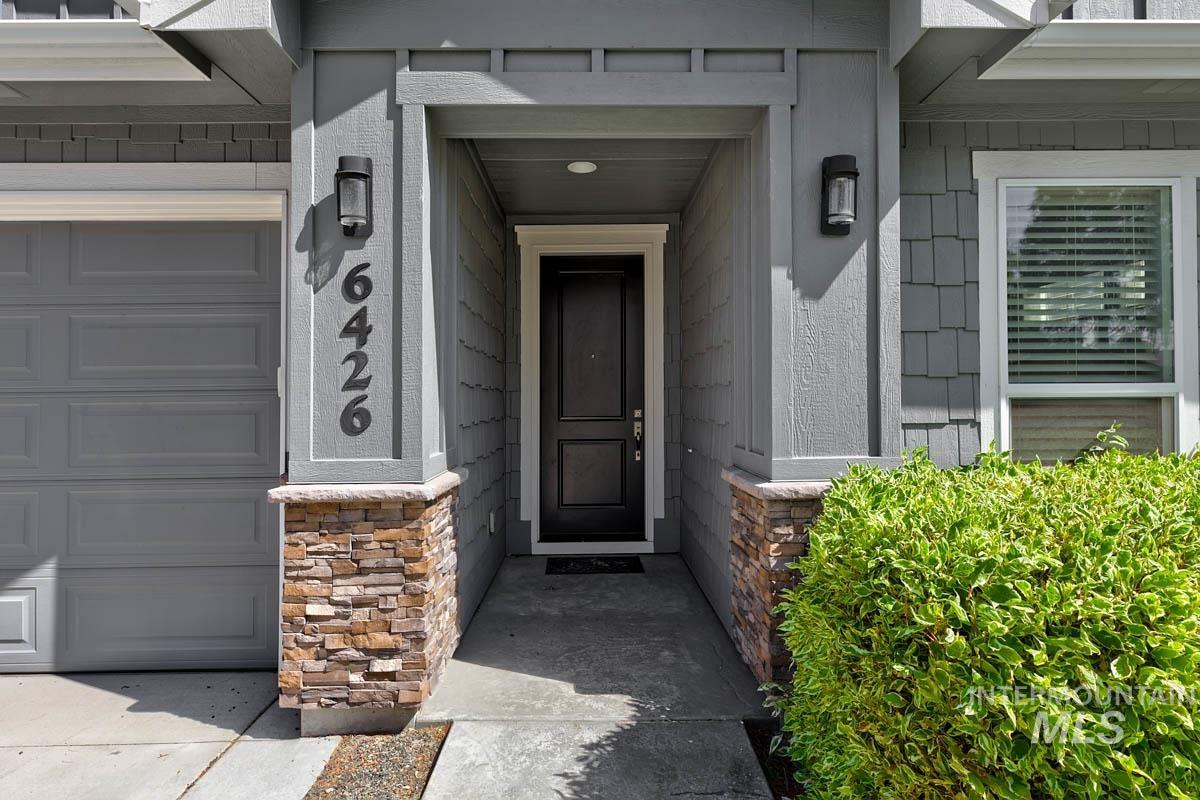 6426 W Saxton Ave Property Photo 2