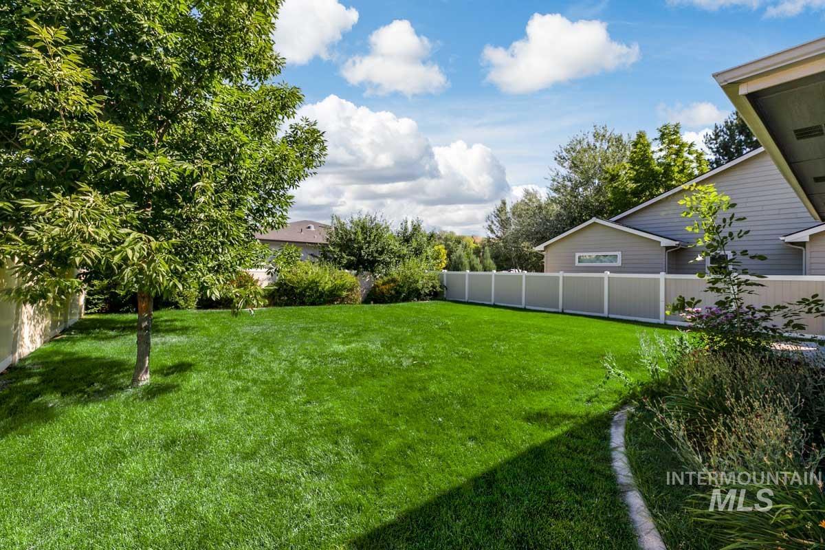 6426 W Saxton Ave Property Photo 38