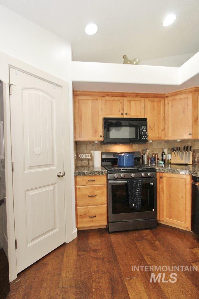 11683 W Aldershot St Property Photo 17