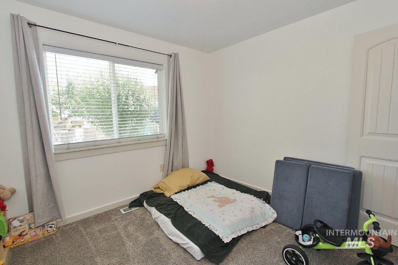 11683 W Aldershot St Property Photo 22