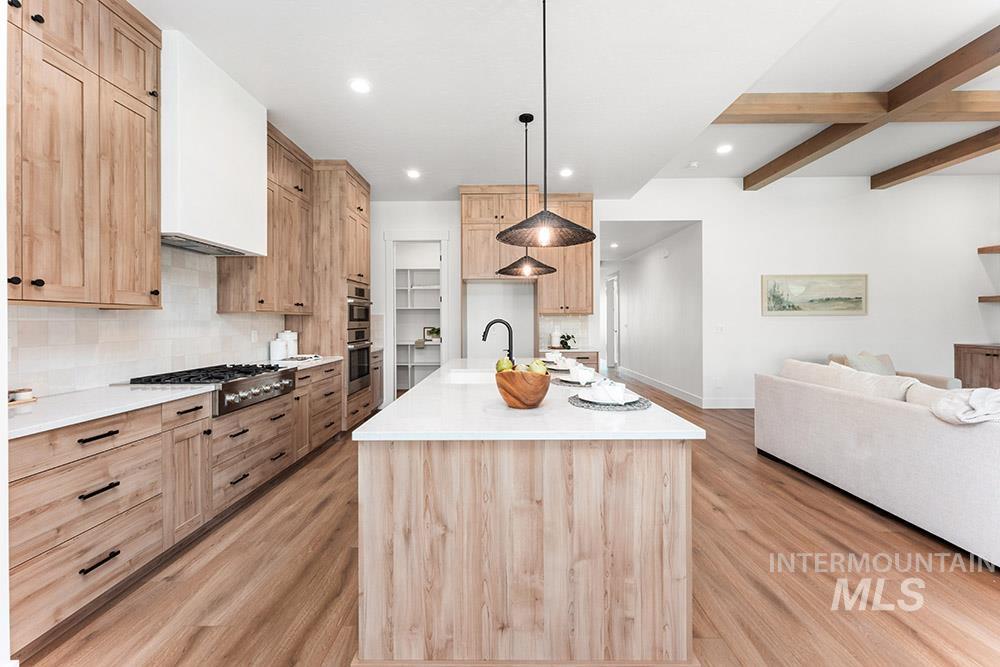 3542 W Retreat St Property Photo 7