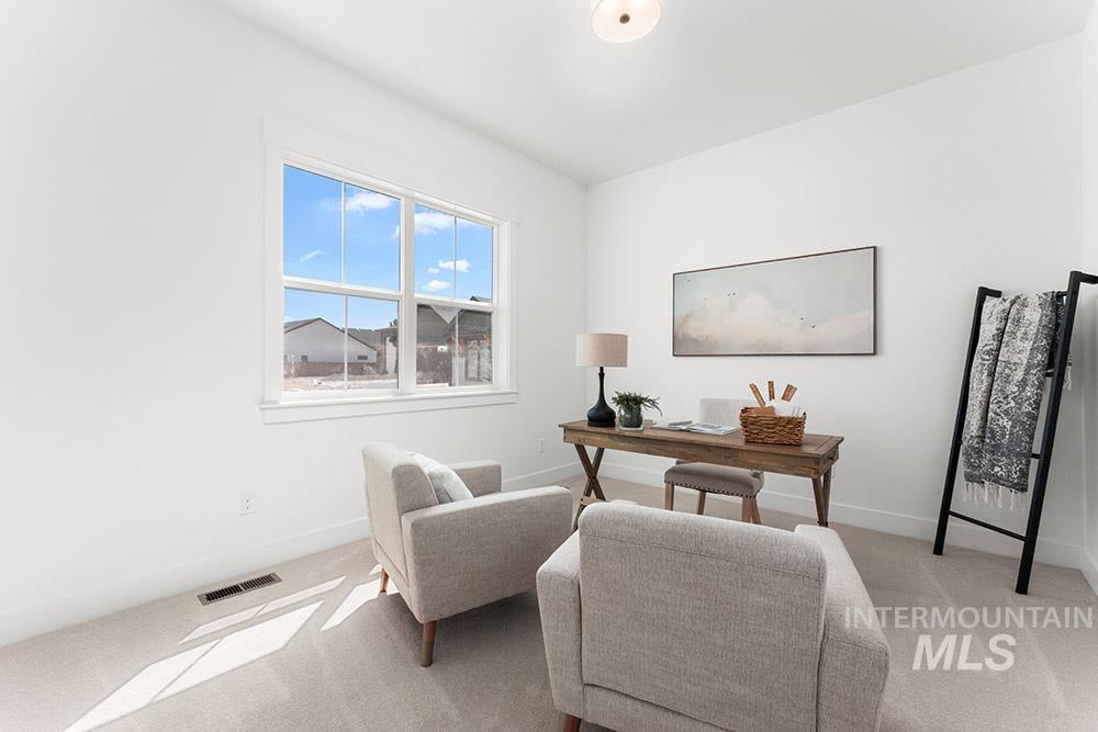 3542 W Retreat St Property Photo 18