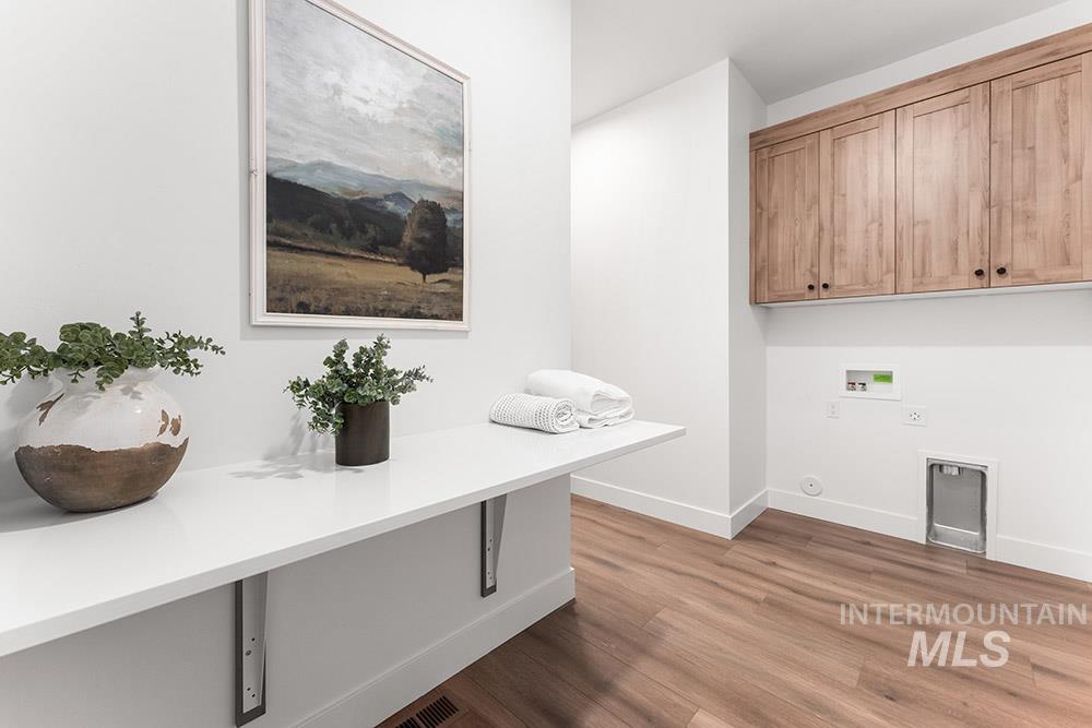 3542 W Retreat St Property Photo 24