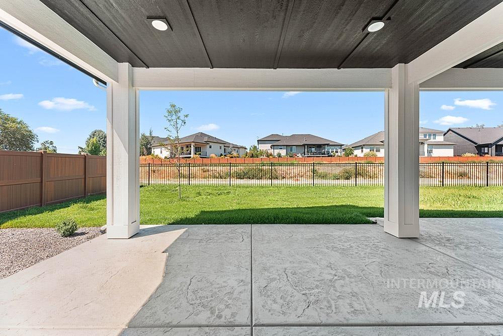 3542 W Retreat St Property Photo 26