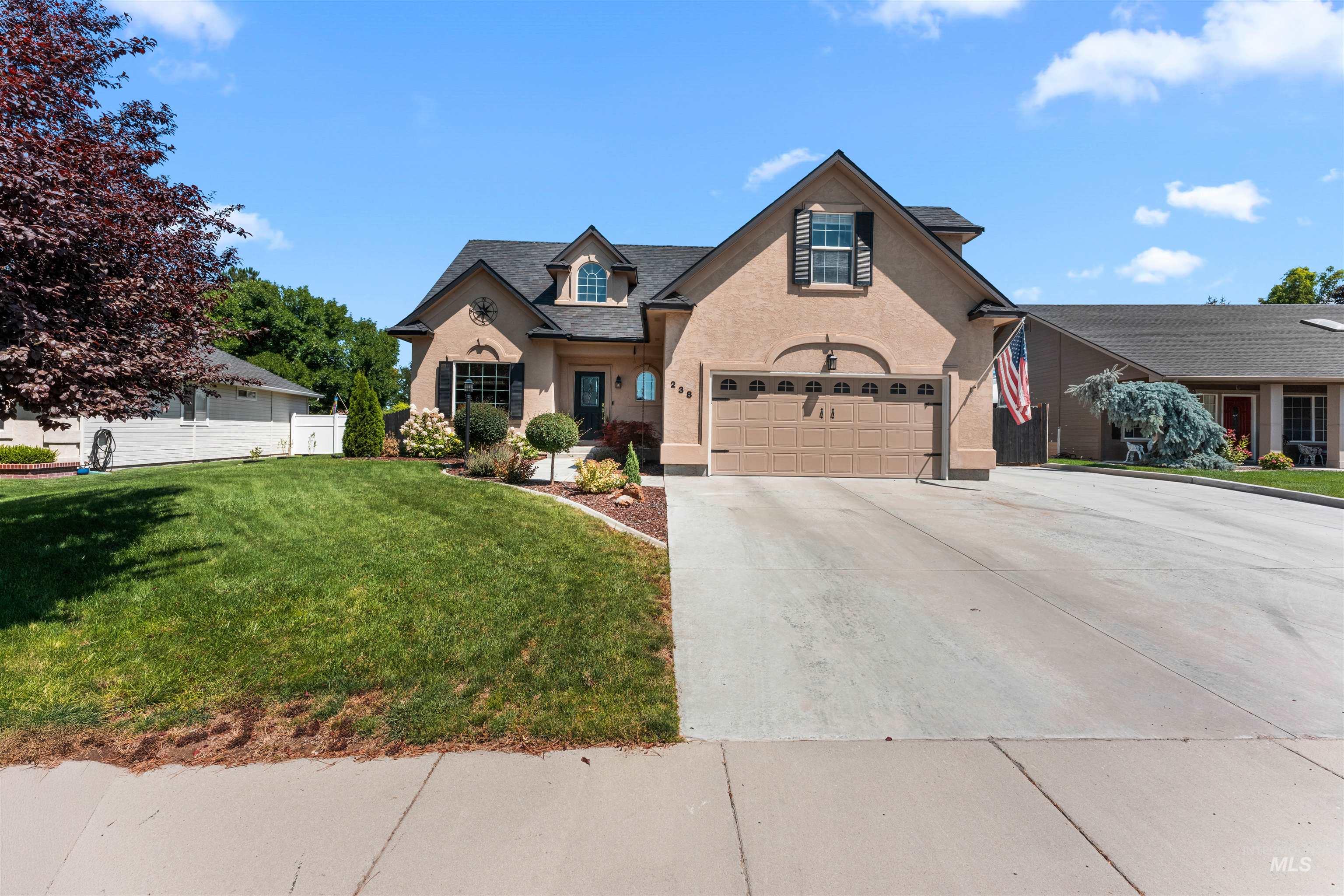 238 Walnut Creek Way Property Photo 1