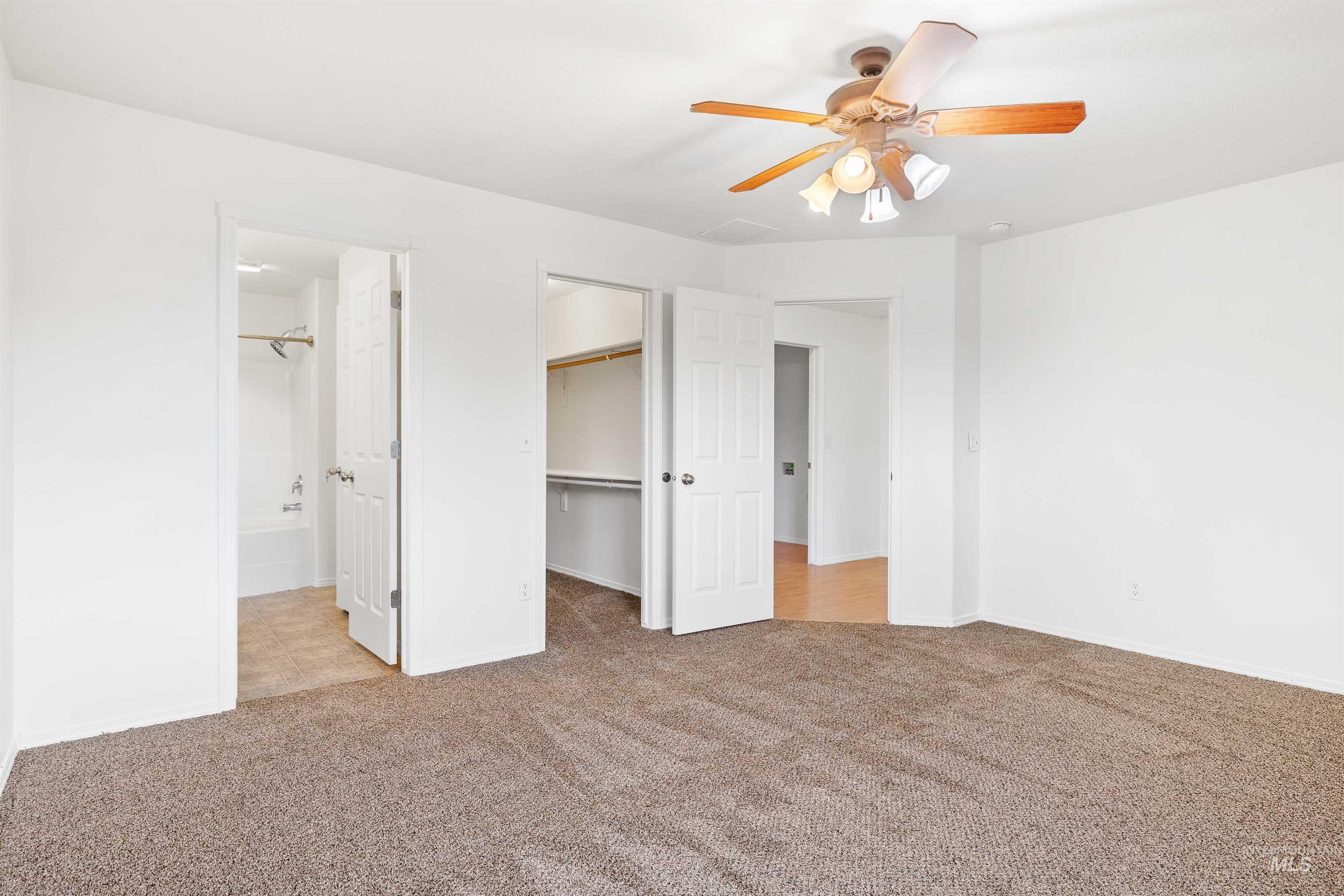 437 Hunter Ave Property Photo 12