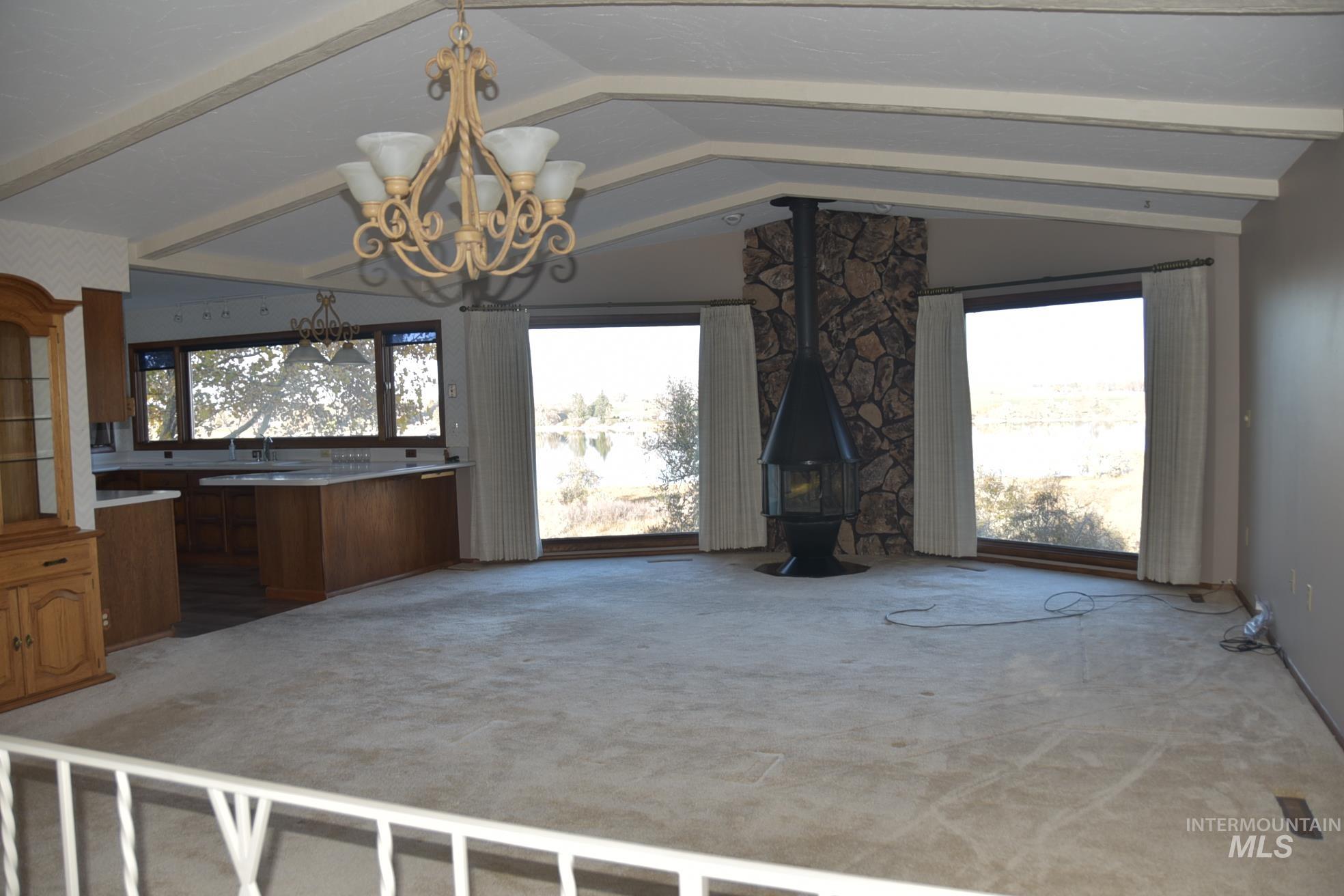 236 E Hwy 81 Property Photo 8