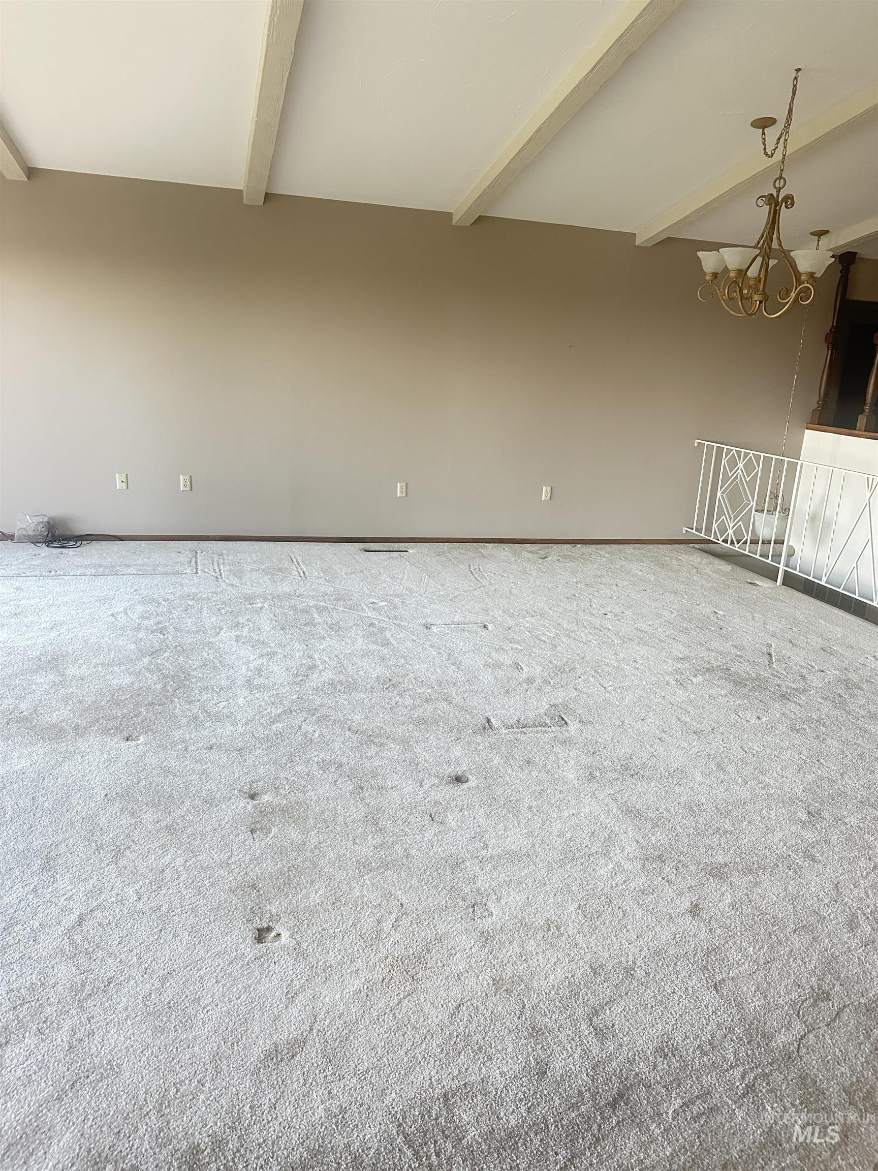 236 E Hwy 81 Property Photo 13