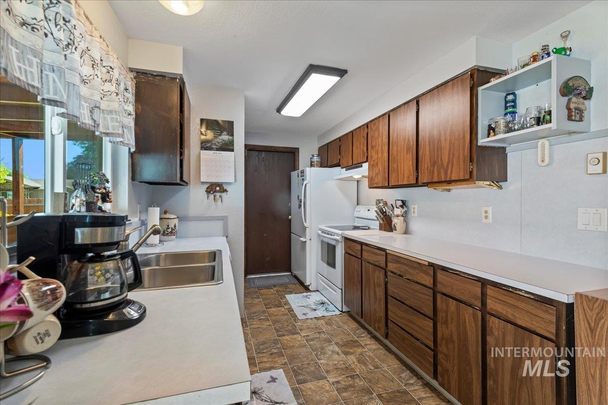 809 Hudson Property Photo 14