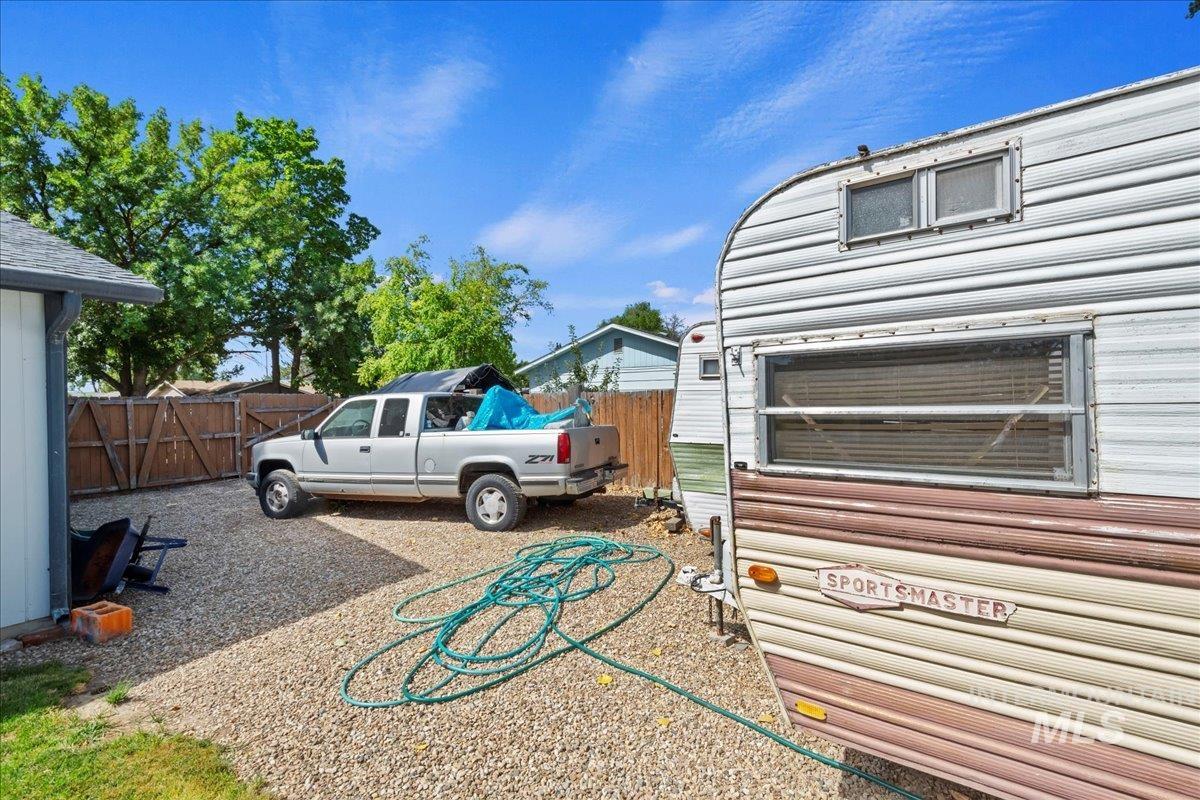 809 Hudson Property Photo 23