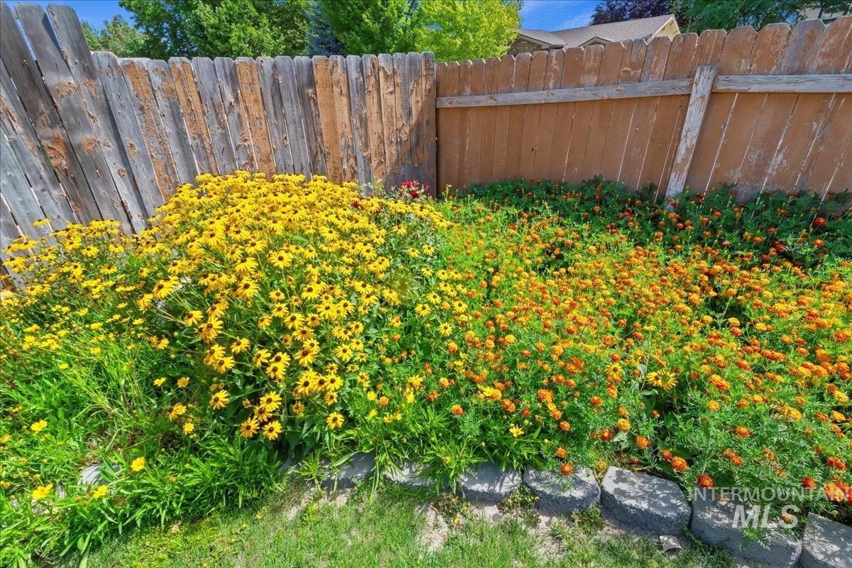 809 Hudson Property Photo 25