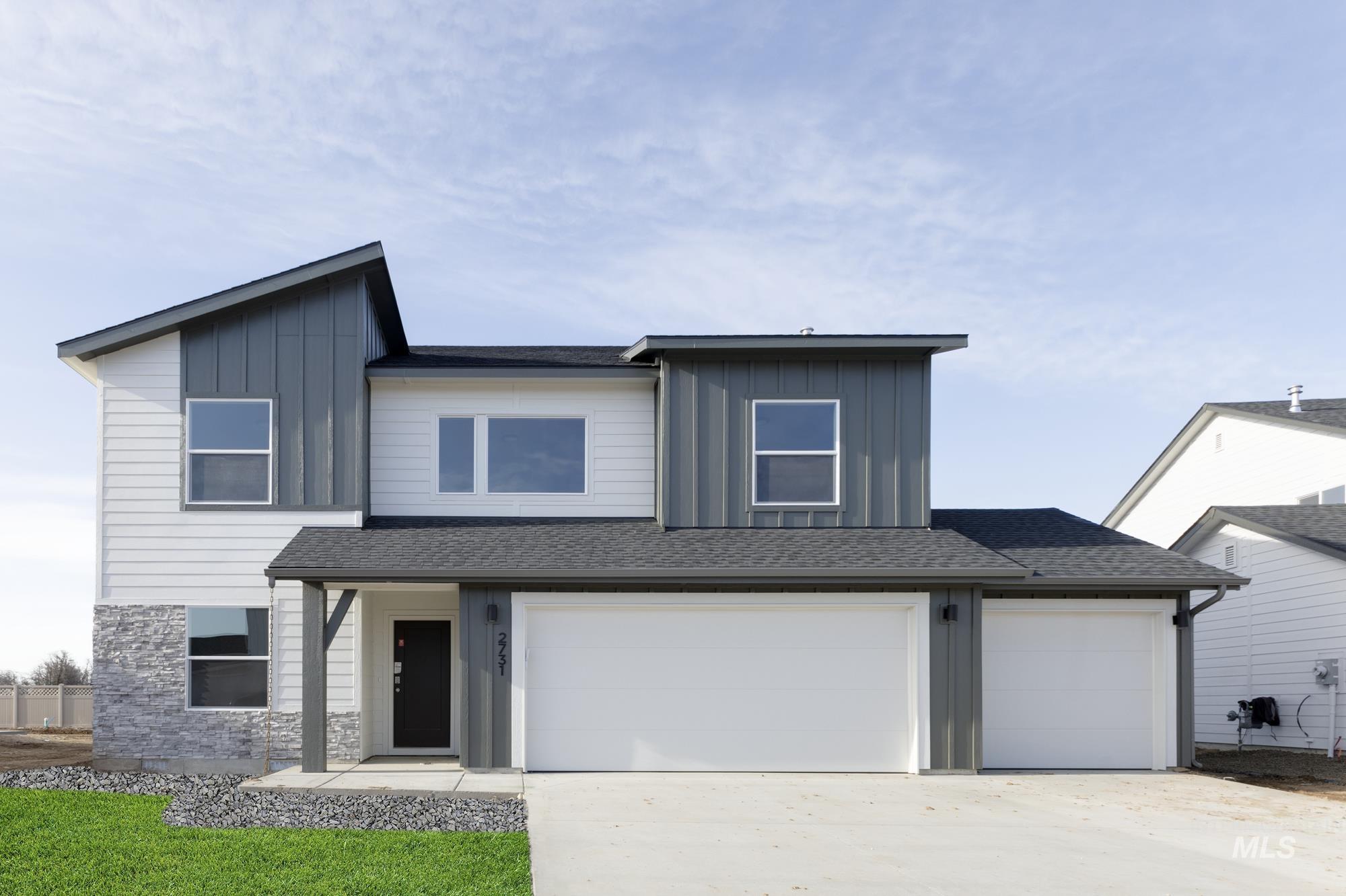 2731 E Valley Wind St Property Photo 1