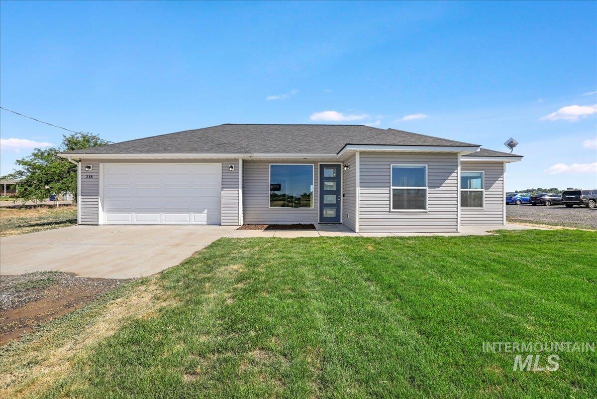 218 E 450 S Property Photo 2