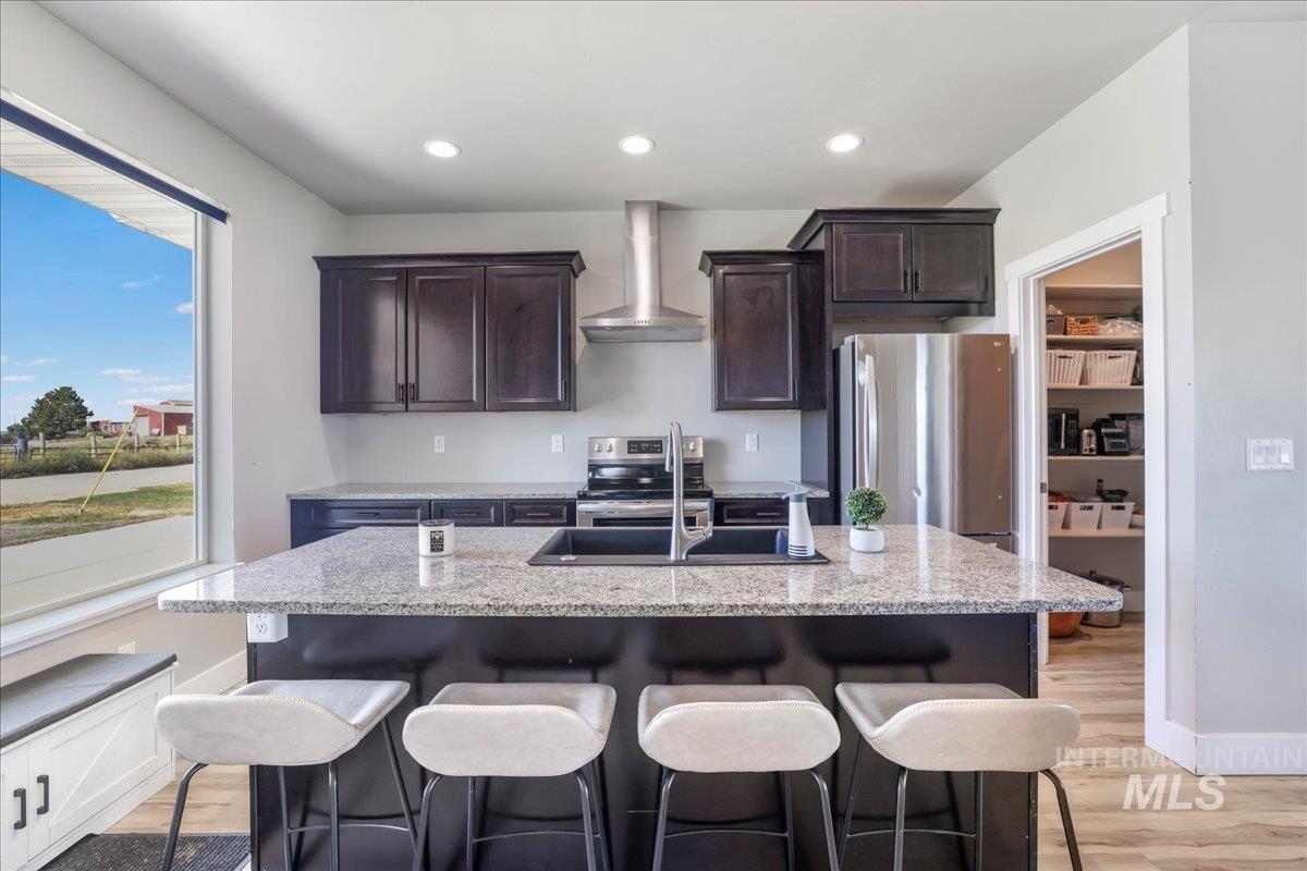 218 E 450 S Property Photo 4