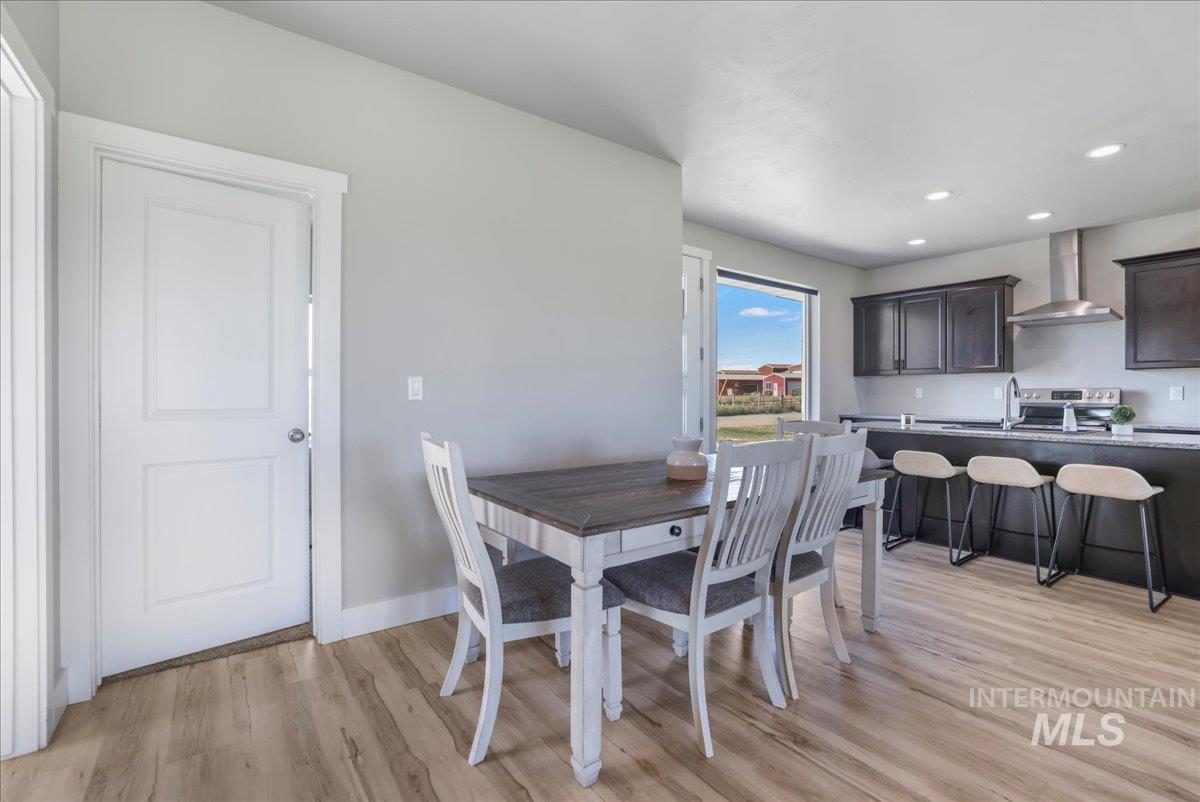 218 E 450 S Property Photo 9