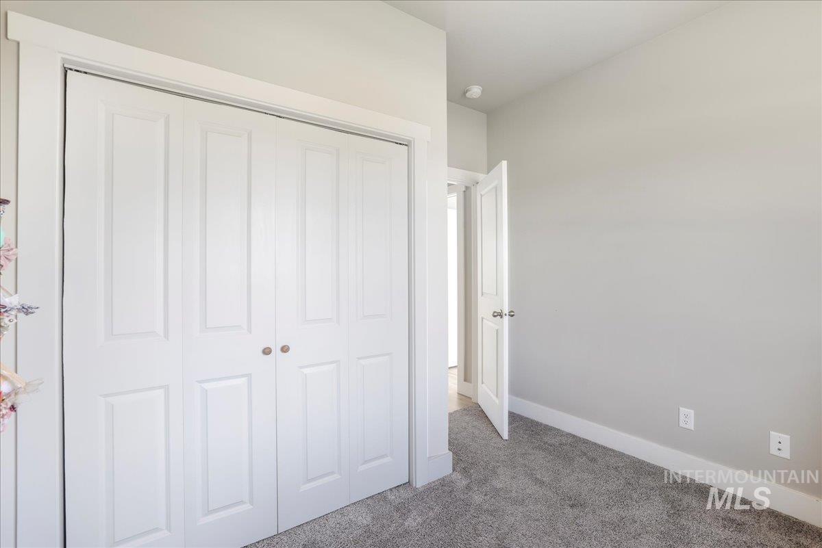 218 E 450 S Property Photo 15