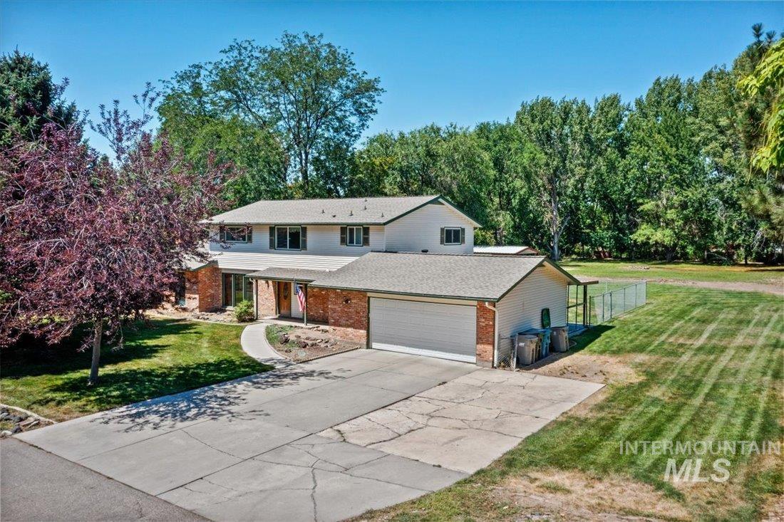 10360 W Saranac Dr Property Photo 2