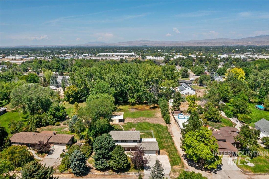 10360 W Saranac Dr Property Photo 5