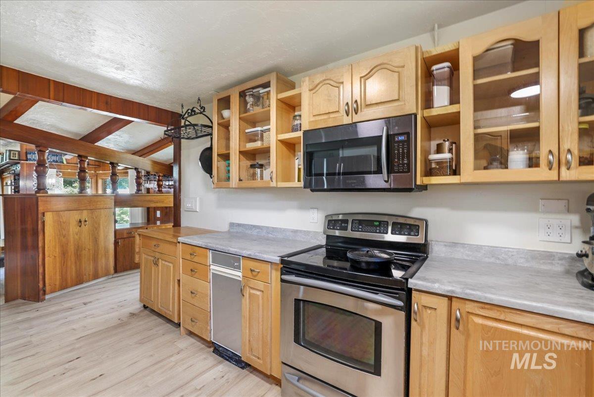 20276 Hwy 30 Property Photo 10