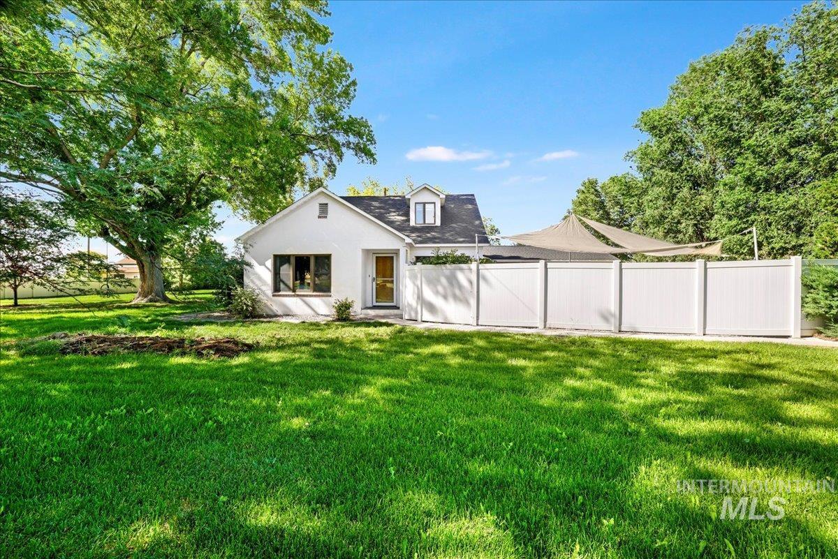 20276 Hwy 30 Property Photo 25