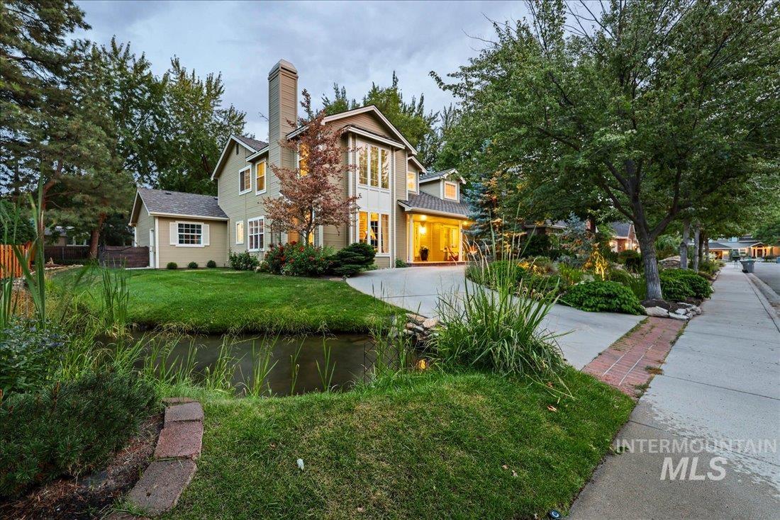 1327 Regatta Property Photo 1