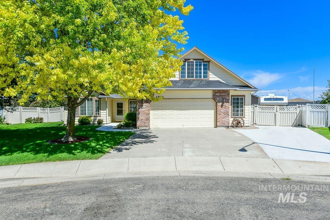 2553 Runway Ct.