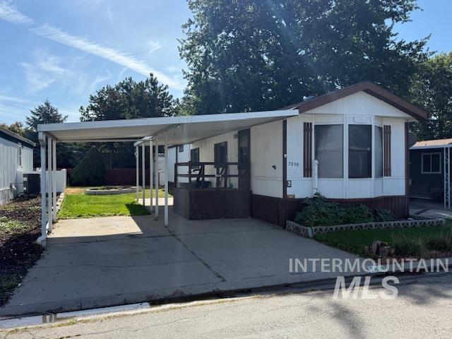 7838 W Manassas Property Photo 1