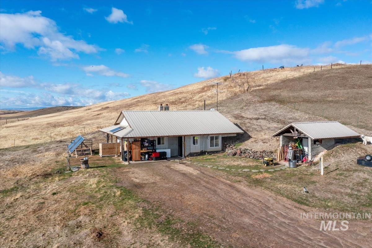 2235 Hog Flat Lane Property Photo 1