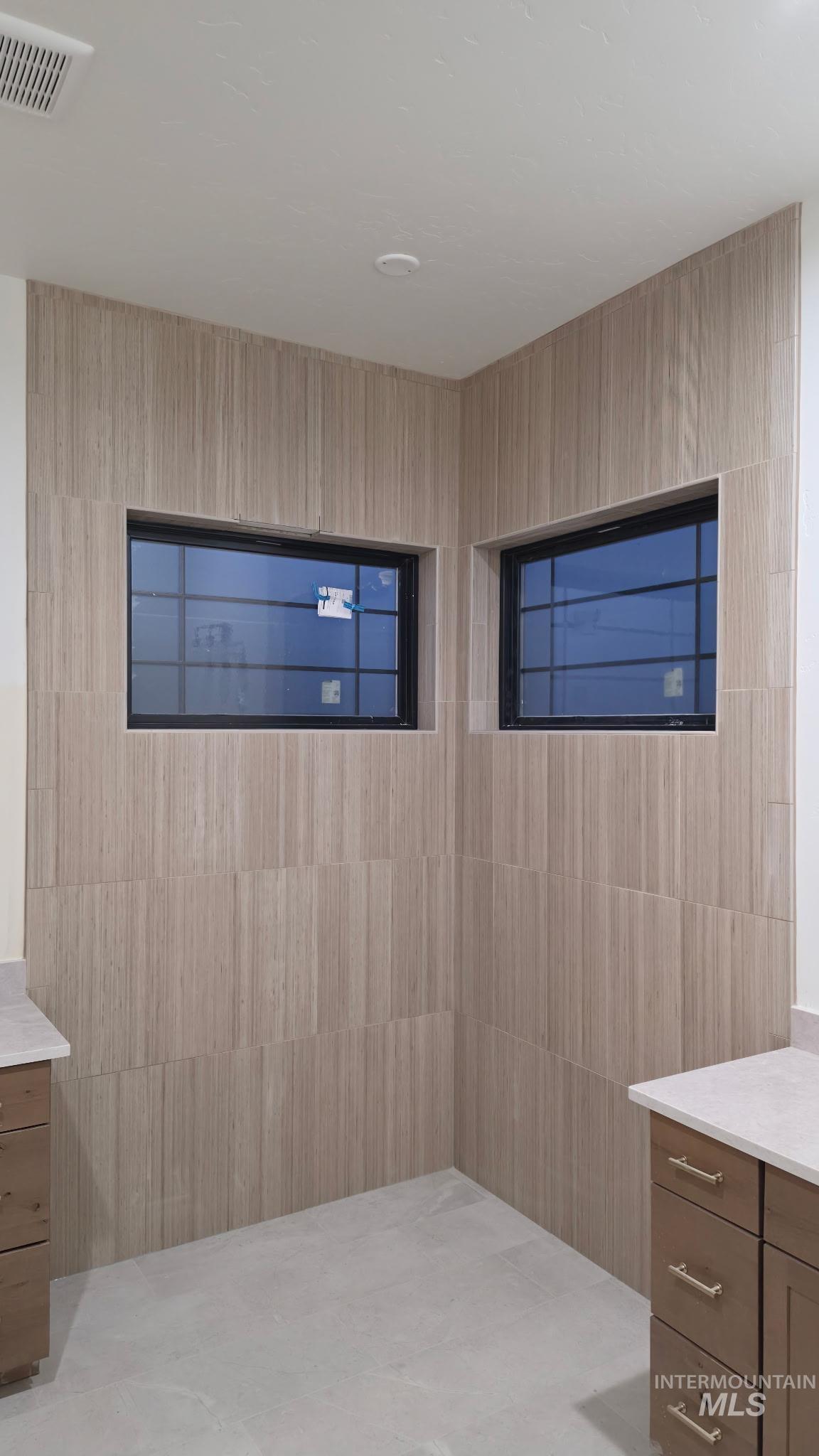 13910 Sky View Court Property Photo 20