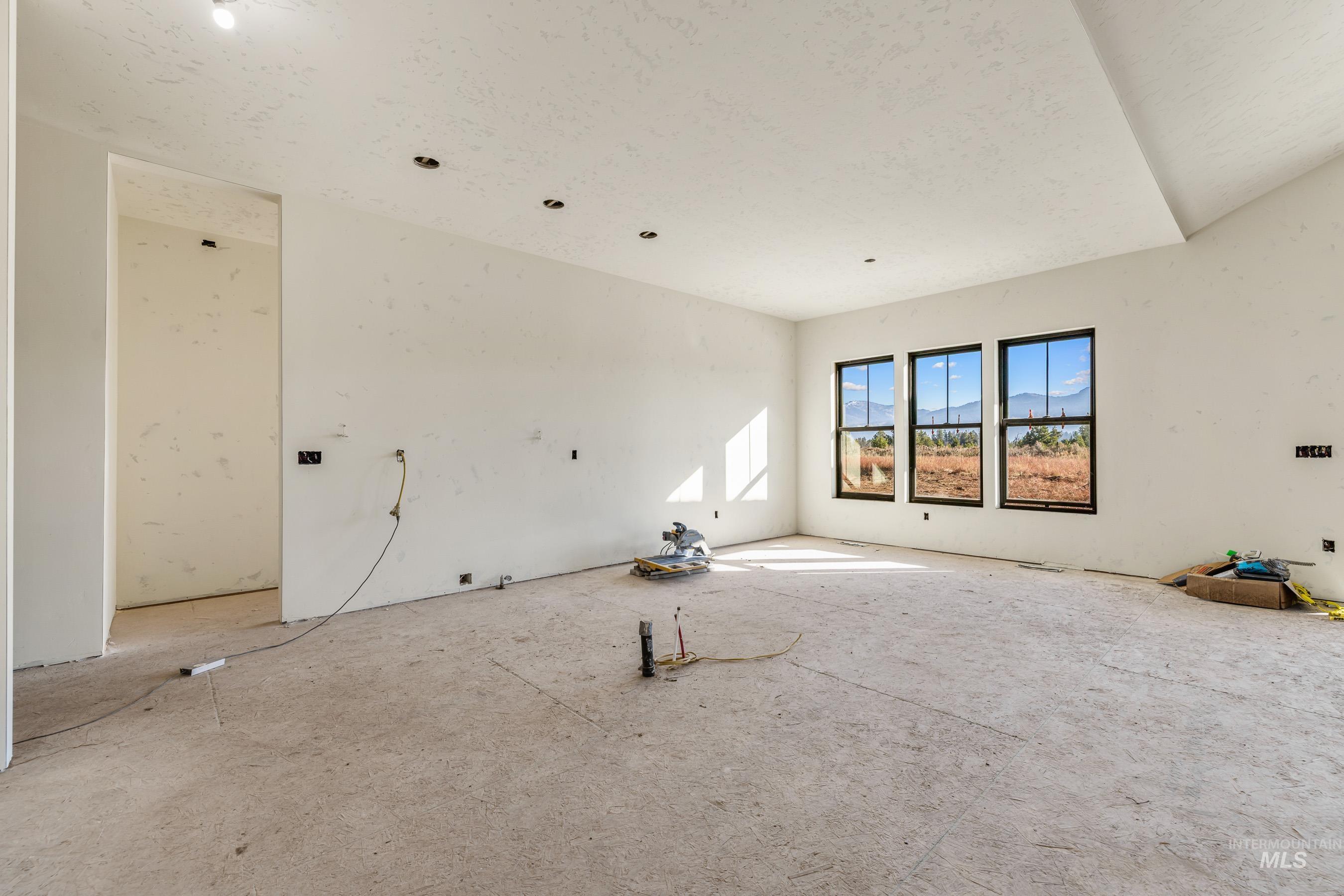 13910 Sky View Court Property Photo 22