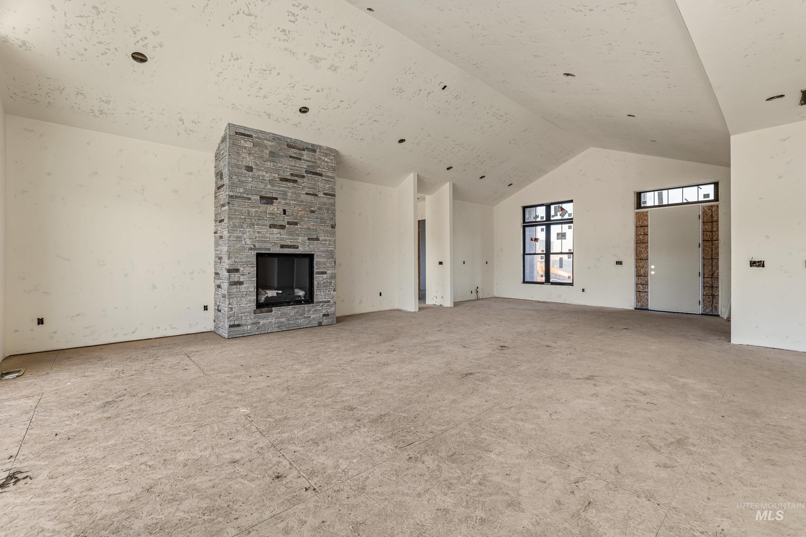 13910 Sky View Court Property Photo 23