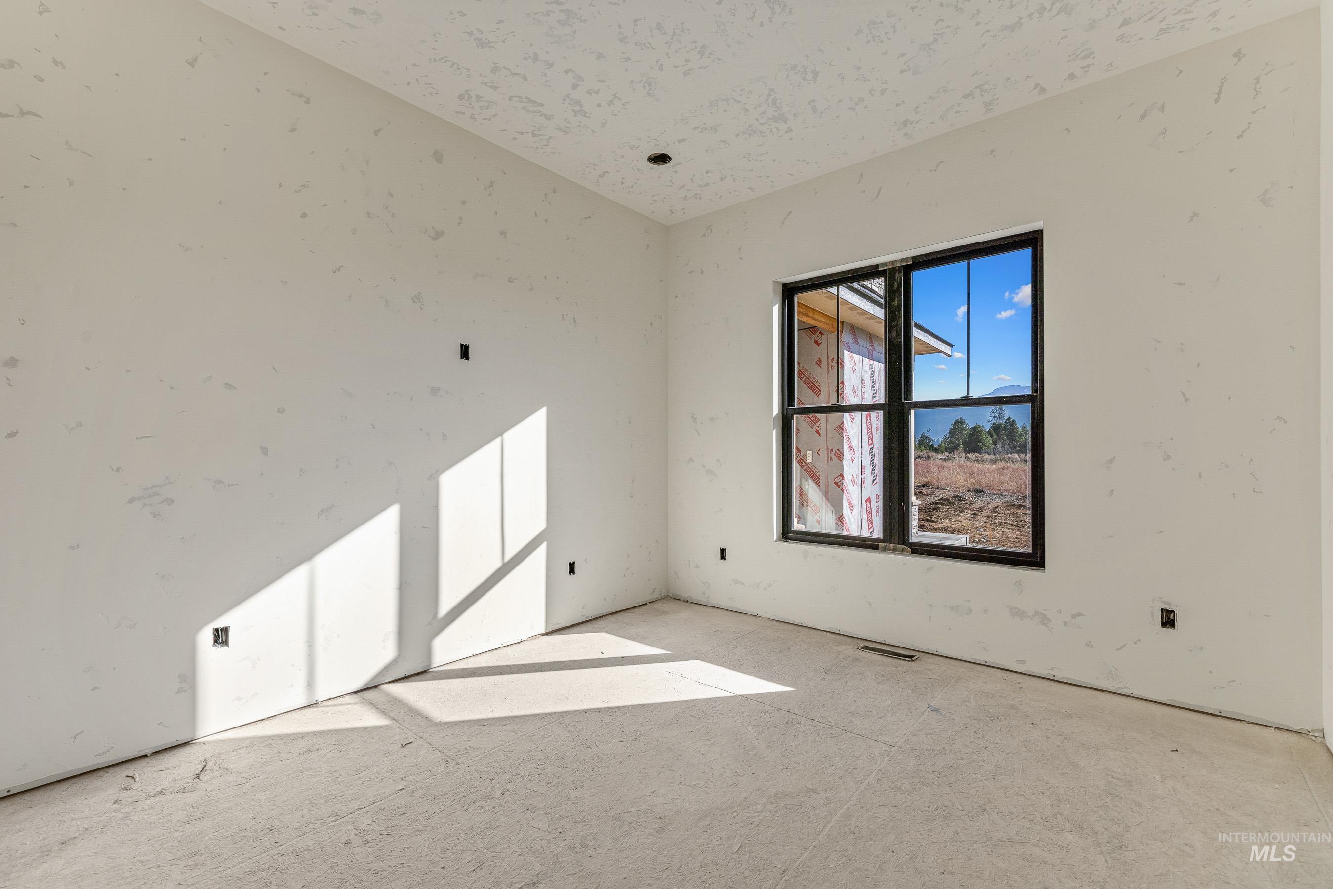 13910 Sky View Court Property Photo 30