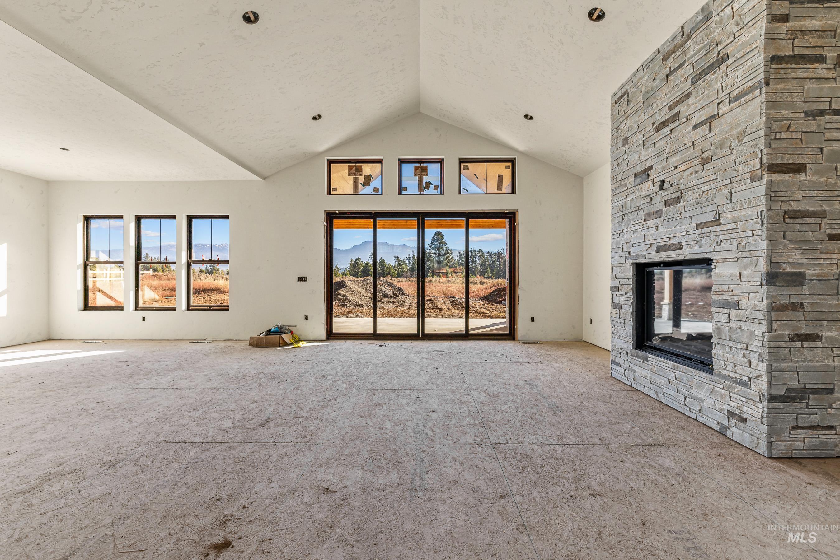 13910 Sky View Court Property Photo 39