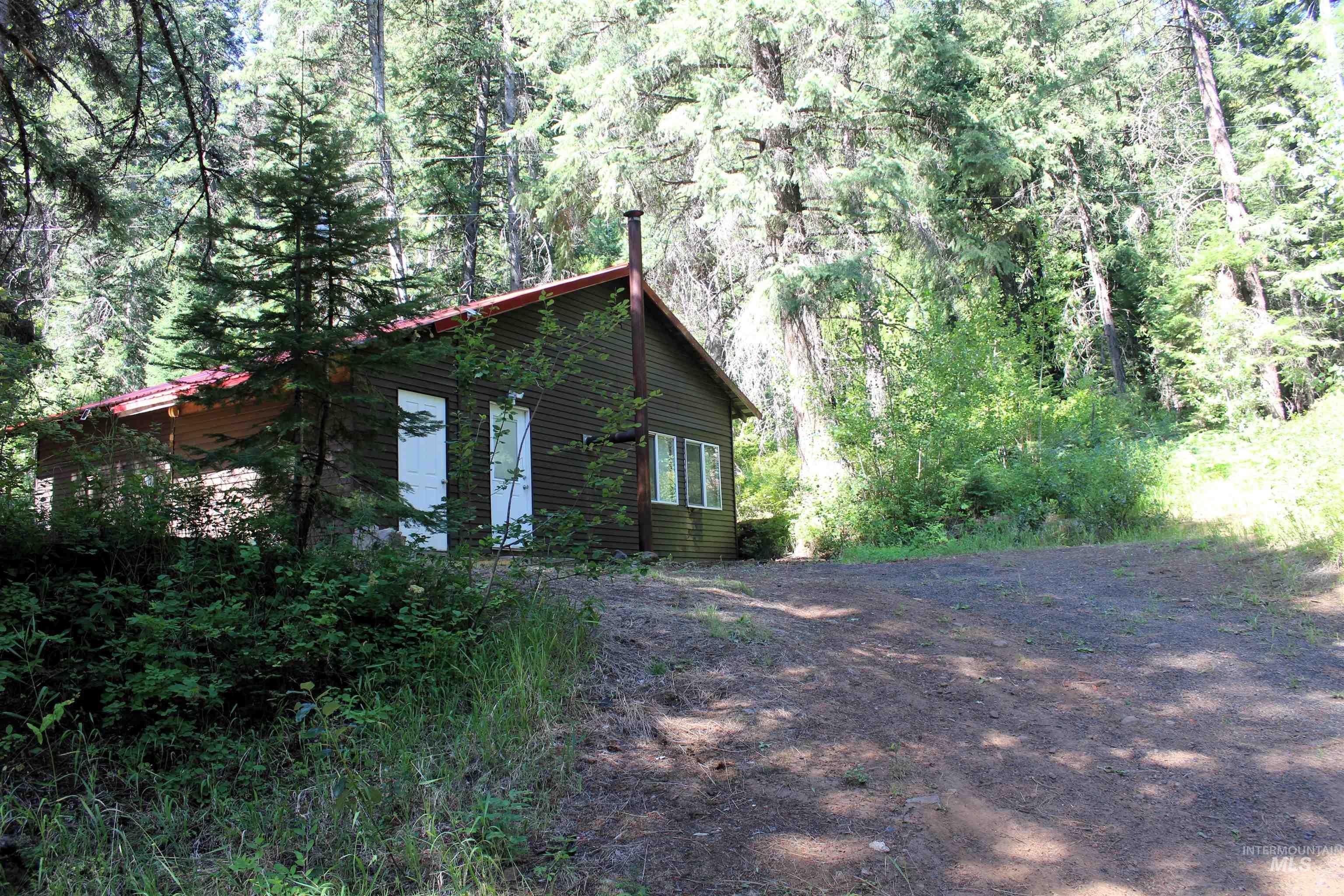 3067 Hwy 95 Property Photo 1