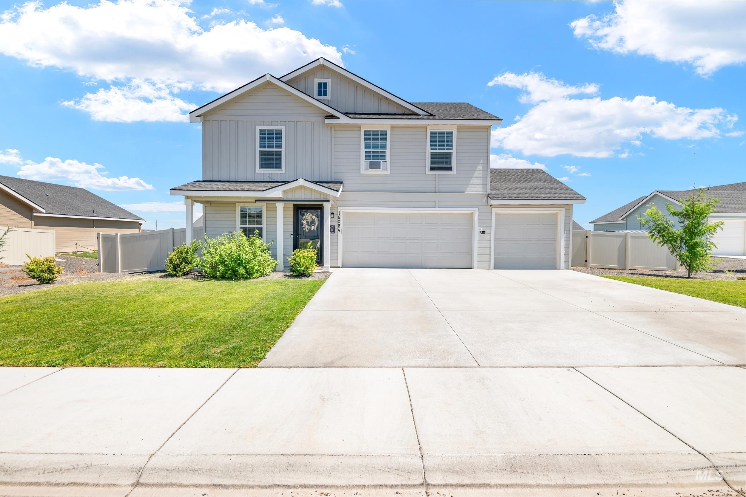 15064 Sun Shower Pl Property Photo 1
