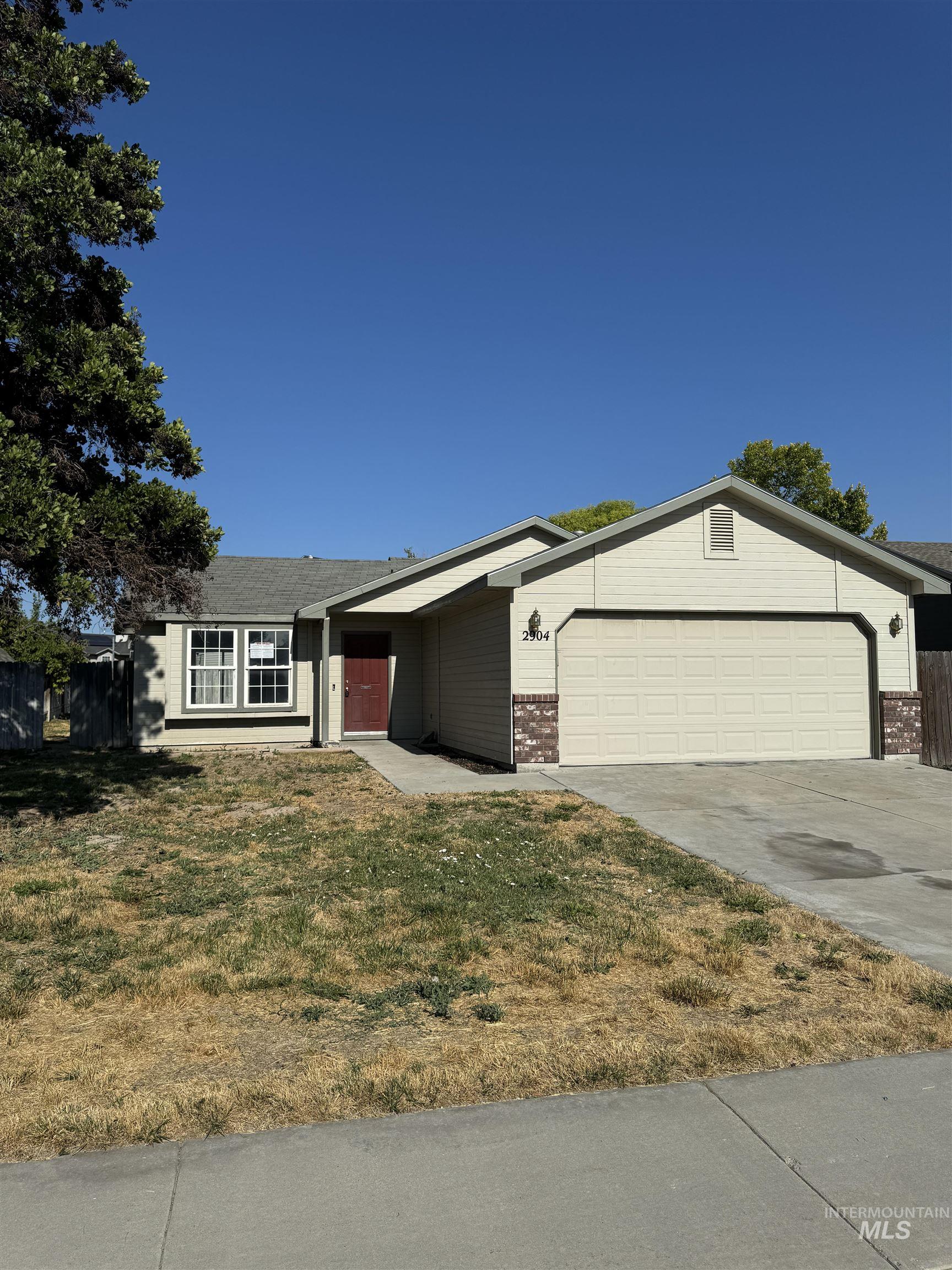 2904 S Juniper St. Property Photo 1