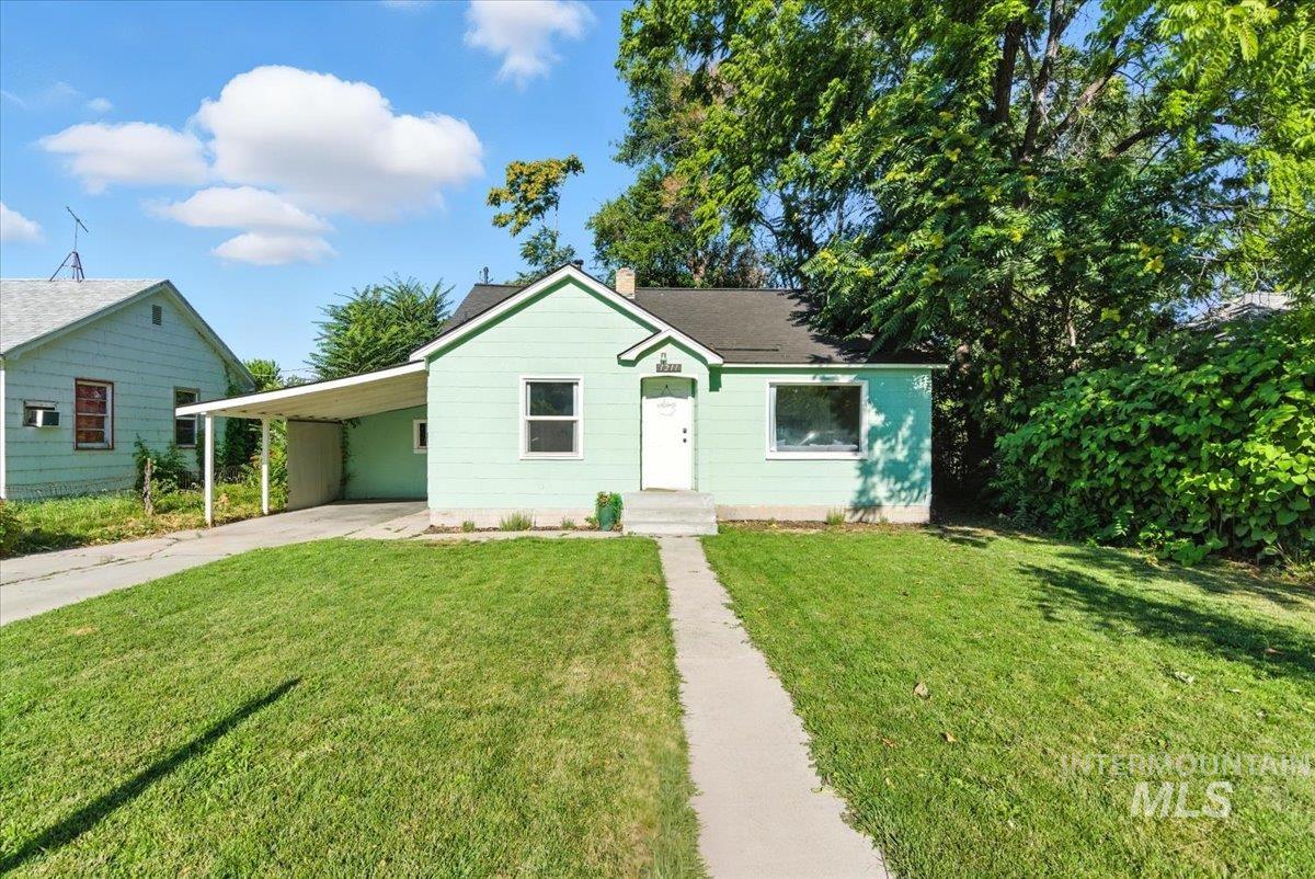 1211 N Indiana Ave Property Photo 1