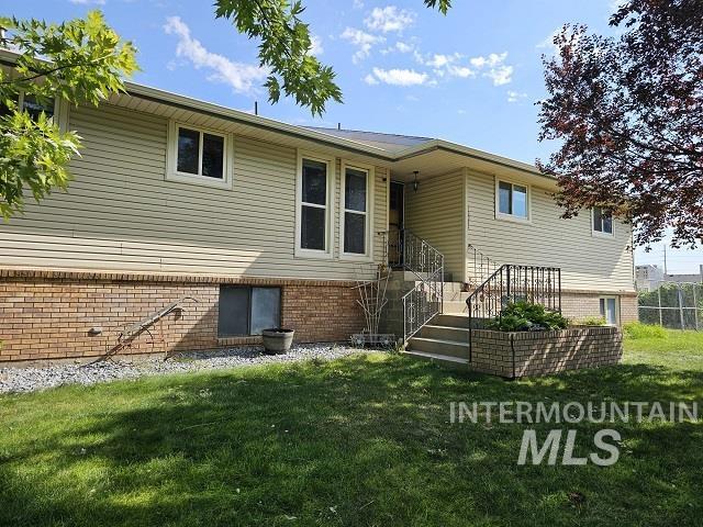 15244 Mink Rd Property Photo 1