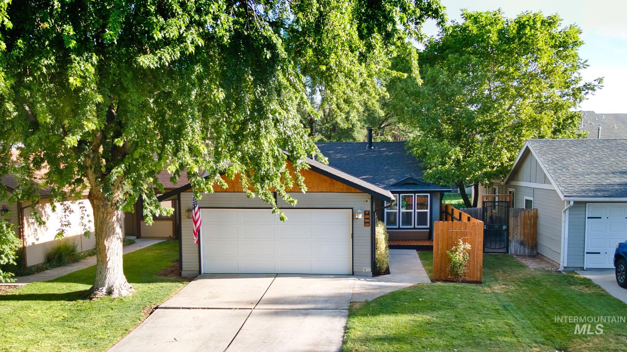 7888 W Pomona