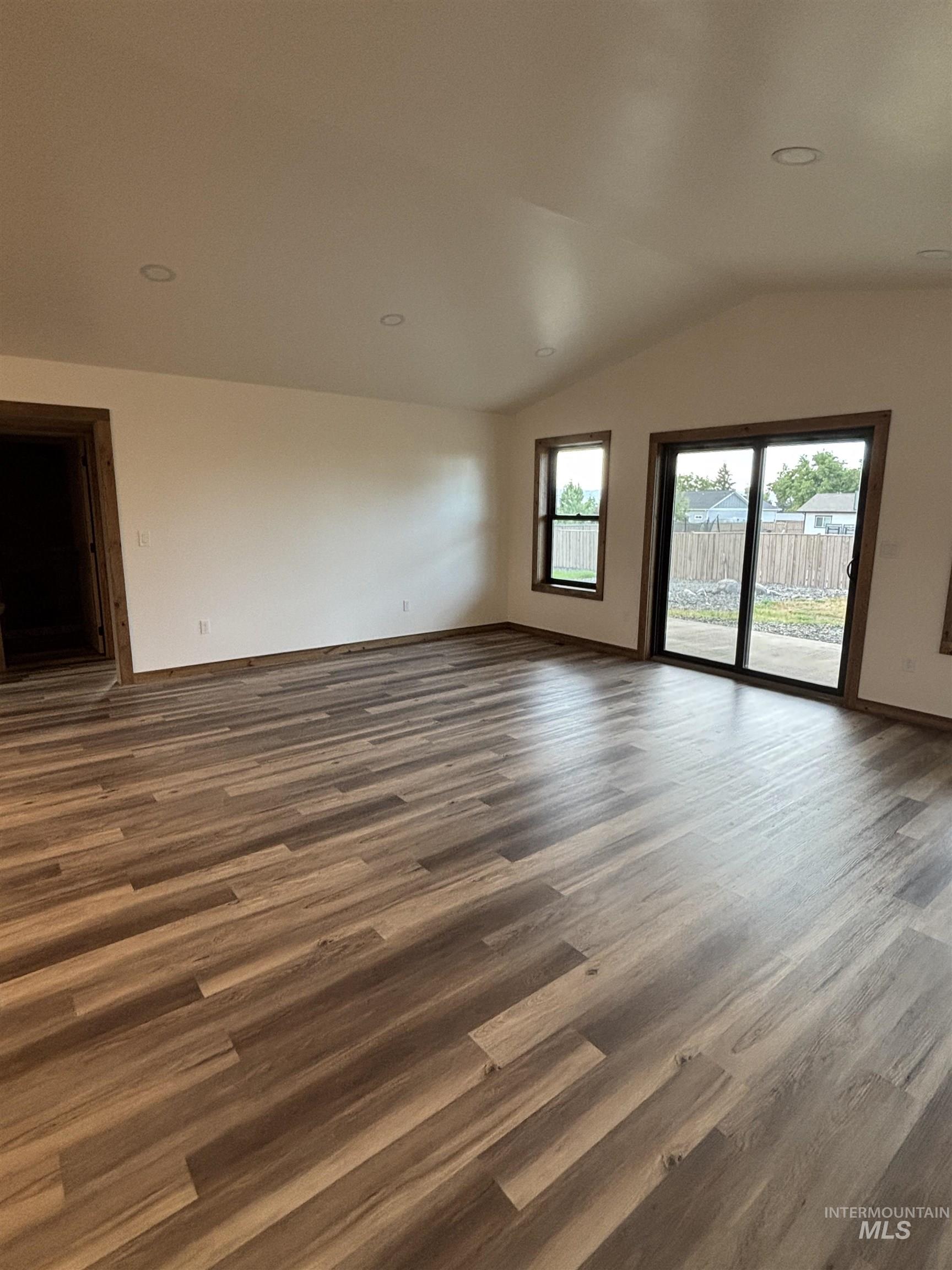 2213 Powers Drive Property Photo 12
