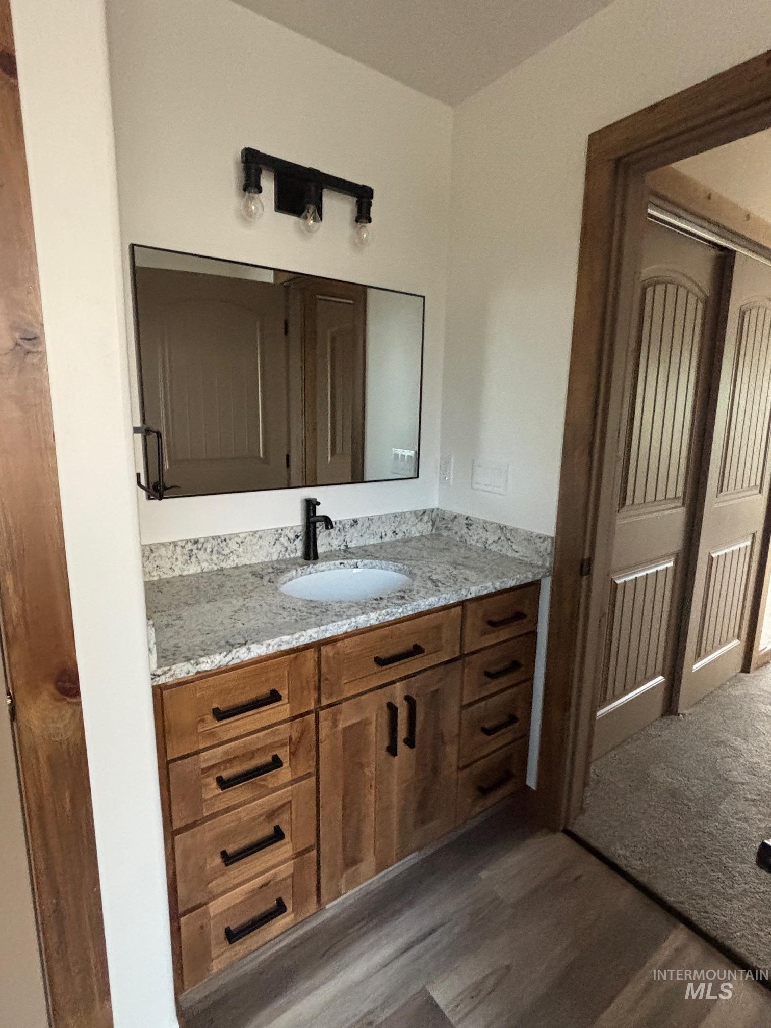 2213 Powers Drive Property Photo 20